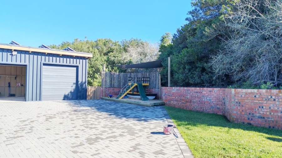 4 Bedroom Property for Sale in Hansmoeskraal A H Western Cape
